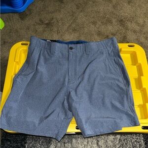 Brand New Men’s Denali Shorts